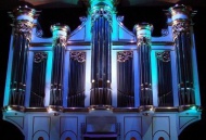 В органный зал всей семьей