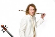 Юбилейный концерт к 20-летию Дворца искусств с Денисом Шаповаловым