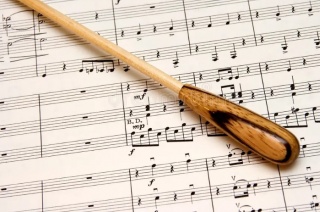 Интервью с Анатолием Рыбалко о предстоящих гастролях Симфонического оркестра.