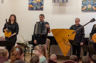 По следам скоморохов.