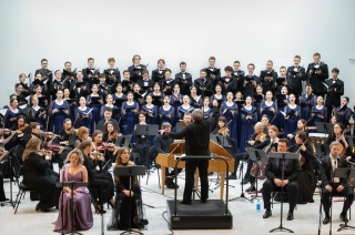 Не попали на концерт? Смотрите записи на RUTUBE.