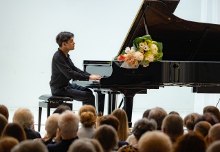 Он подарил нам «Маленького принца».