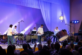 Так звучит ритм.